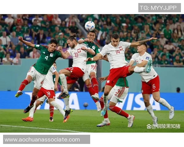 墨西哥足球传奇巨星正式退役宣告辉煌生涯画上圆满句点